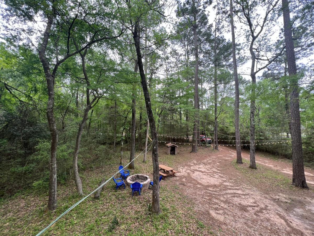 2 Bdrm Treehouse Hideout- Lake Conroe With Boat Ramp Монтгомері Екстер'єр фото